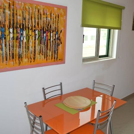 Apartamento T1 Mobiliado Com Wi-Fi Praia Extérieur photo