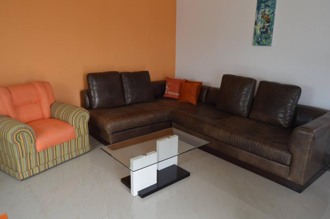 Apartamento T1 Mobiliado Com Wi-Fi Praia Extérieur photo