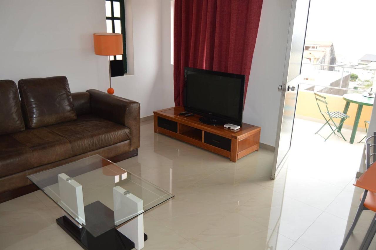 Apartamento T1 Mobiliado Com Wi-Fi Praia Extérieur photo