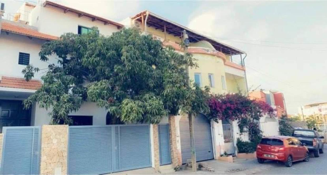 Apartamento T1 Mobiliado Com Wi-Fi Praia Extérieur photo