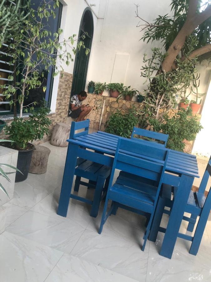Apartamento T1 Mobiliado Com Wi-Fi Praia Extérieur photo